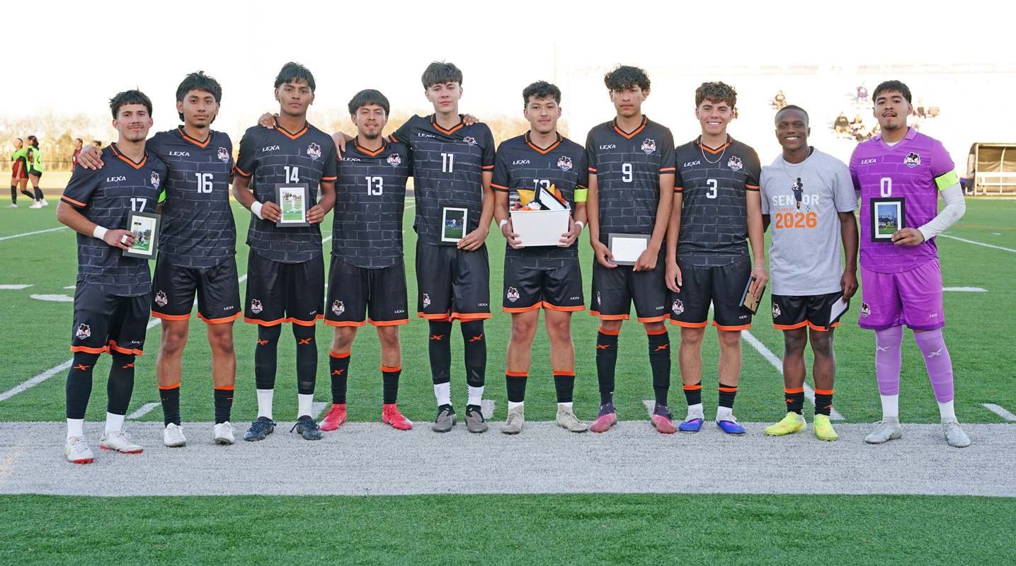 Yellowjacket 2026 seniors are (left to right) Andrea Arrue (17), Jorge Eguiluz (16), Andre Marquez (14), Ramon Garcia (13), Geovanni Rodriguez (11), Daniel Rodriquez-Rivas (10), Abraham Oliva (9), Kaden Gonzalez (3), Qui’Darwin Cotton (2) and Diego Malpica (0). Photo by Lezley Norris.
