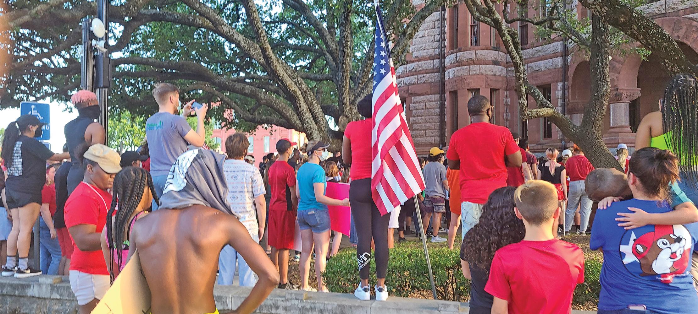 About 200 protesters marched to the Waxahachie courthouse in the center of downtown beginning at around 6:30 p.m. Saturday. 