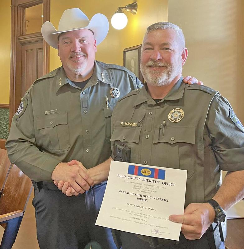 Sheriff Brad Norman and Deputy Robert Manning. Photo courtesy Ellis County Sheriff’s Office