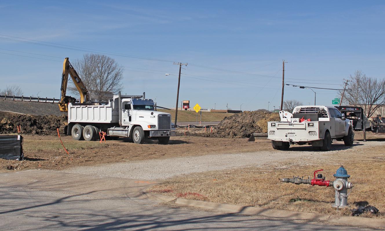 Construction is underway for a new $730,000-plus Starbucks in Ferris. The site for the popular coffee company is on the northeast corner of East 5th Street and Interstate 45 Service Road. Photo by Michael Seiber.