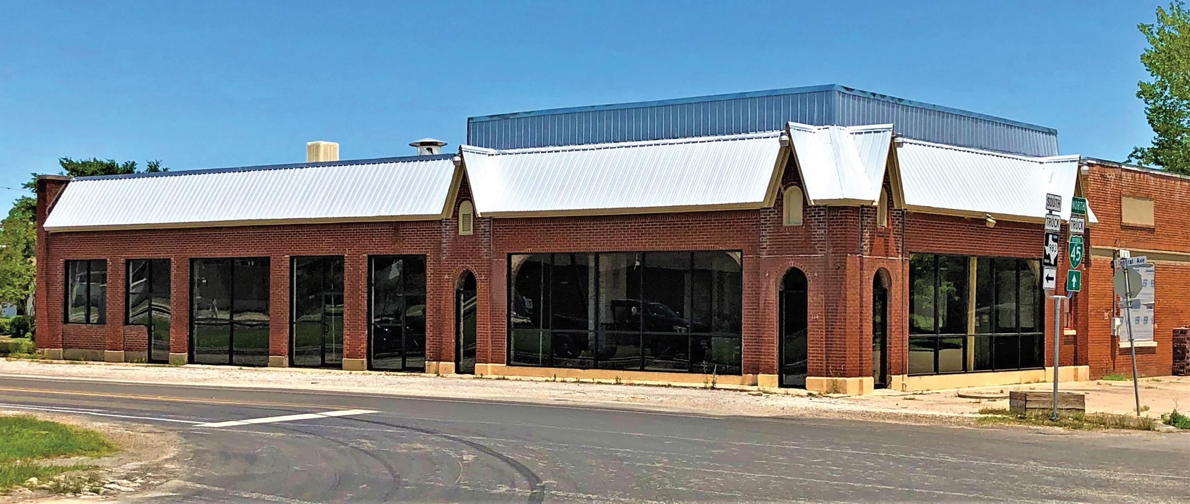 The 8,200-square-foot building for the new city hall at the corner of 6th Street and Central will offer much needed customer service and efficiency improvements. The project is scheduled to be complete in late 2021.