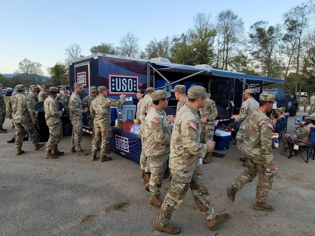 Photo courtesy USO
