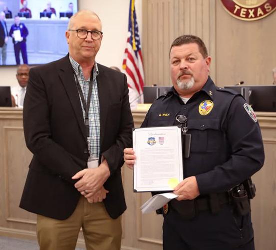 Red Oak Mayor Mark Stanfill and ROPD Chief Garland Wolf (submitted photo).