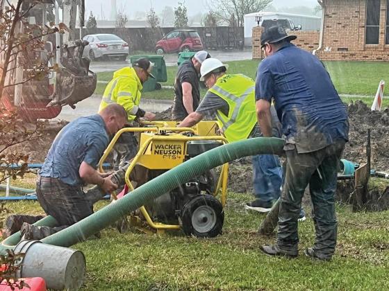 Ferris residents were impressed when after a water pipe failure threatened to create a big water issue, instead thanks to city staff and Ferris City Manager Brooks Williams, (lower left), everyone jumped into the trenches, literally, to make sure the pipes were repaired in only a few hours.