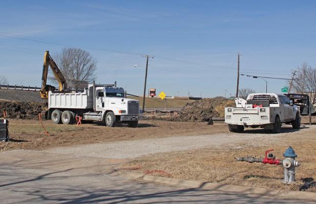Construction is underway for a new $730,000-plus Starbucks in Ferris. The site for the popular coffee company is on the northeast corner of East 5th Street and Interstate 45 Service Road. Photo by Michael Seiber.
