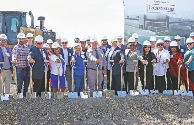 A 1,351,372-million sq.ft. warehouse space under one roof recently broke ground in Wilmer with city officials and dignitaries “turning dirt” to commemorate the event.